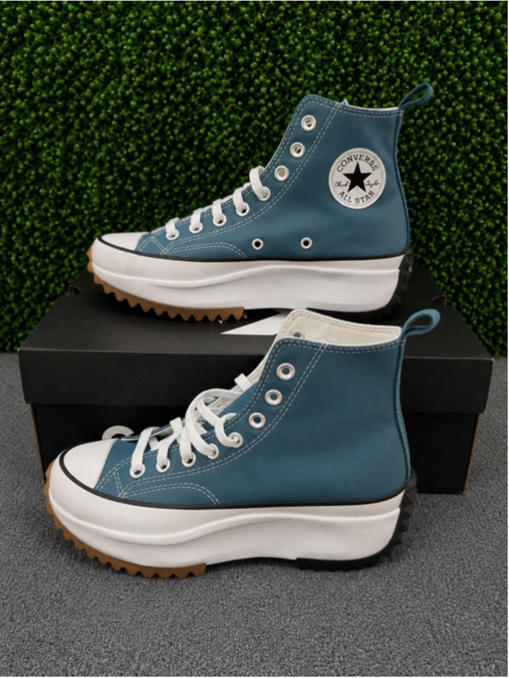Converse Chuck Taylor Run Star Hike Hi Jade Unity Men’s 7 or Women’s 8.5 A04691C